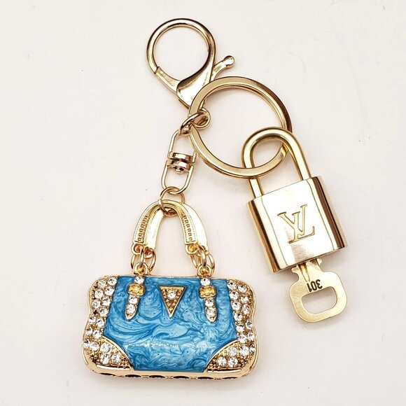 Authentic Louis Vuitton Lock & Key with unbranded Bag Keycharm, Keychain - Picture 1 of 7